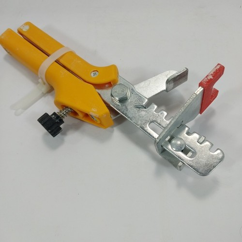 Ceramic tile leveling - leveling,